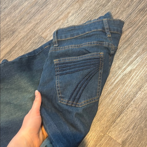 Women's Blue Jeans - Picture 2 of 3